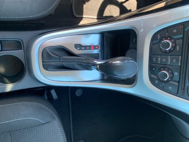 OPEL Astra usata, con Servosterzo