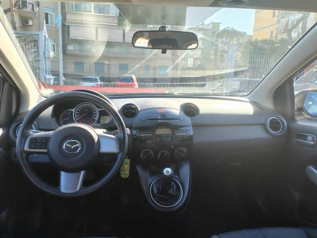 MAZDA 2 usata, con Climatizzatore