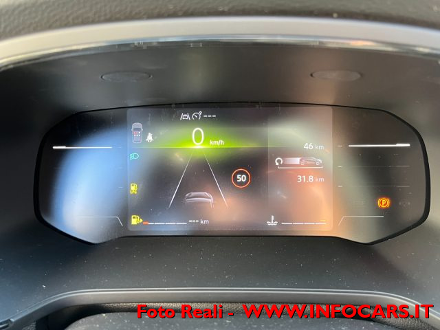 RENAULT Captur usata, con Volante in pelle
