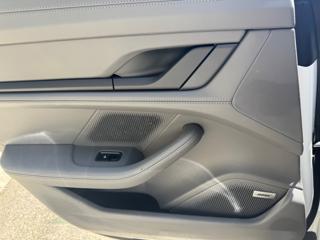 PORSCHE Taycan usata, con Cruise Control