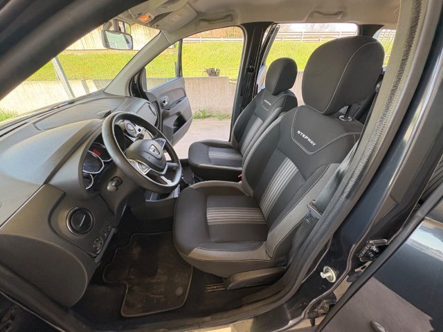 DACIA Lodgy usata, con Climatizzatore