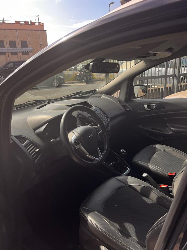 FORD EcoSport usata, con Autoradio
