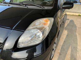TOYOTA Yaris usata 60