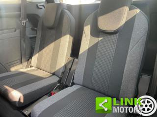 PEUGEOT 5008 usata, con Climatizzatore