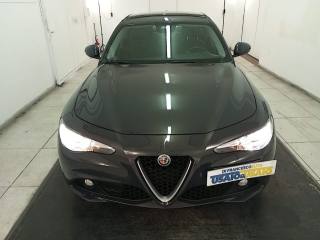 ALFA ROMEO Giulia usata, con Volante in pelle