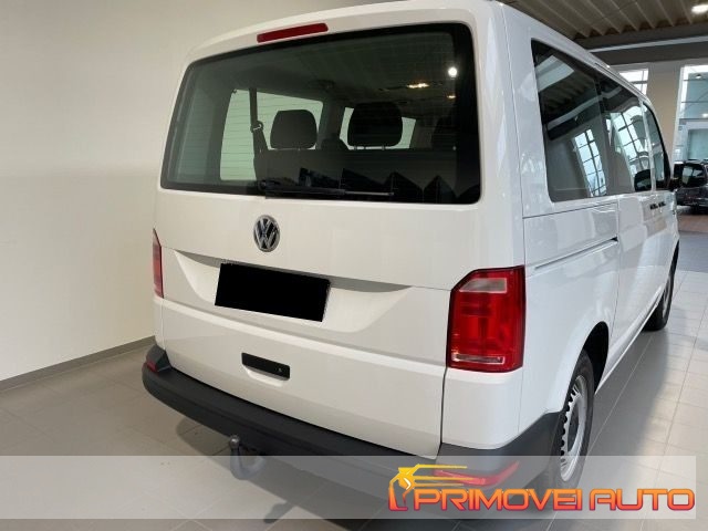 VOLKSWAGEN Caravelle usata 11