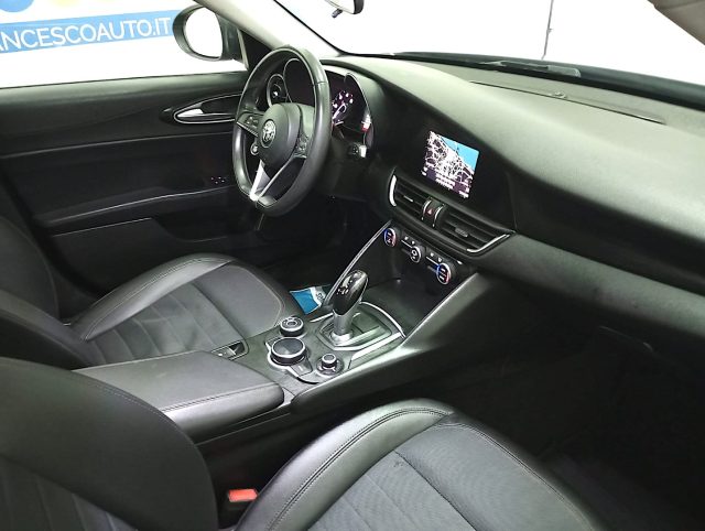ALFA ROMEO Giulia usata, con Climatizzatore automatico, 2 zone