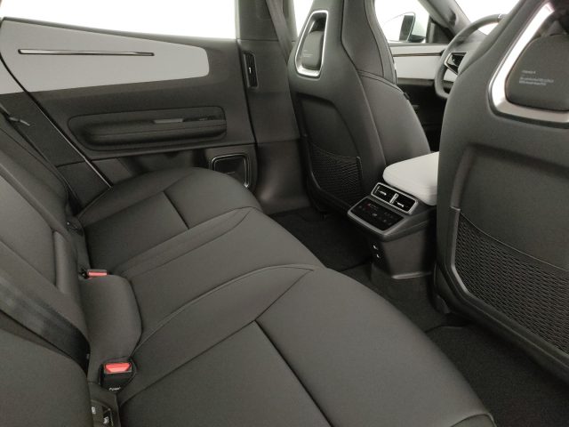 POLESTAR Polestar 4 usata, con Cruise Control