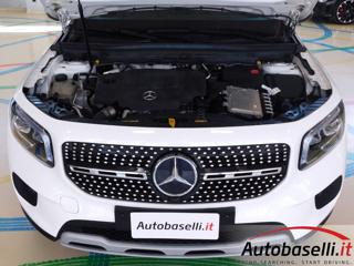 MERCEDES-BENZ GLB 200 usata, con Portellone posteriore elettrico