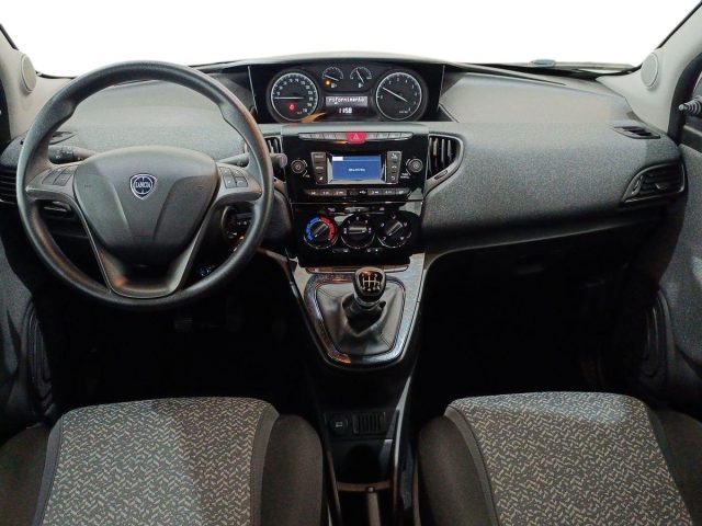 LANCIA Ypsilon usata, con Controllo trazione