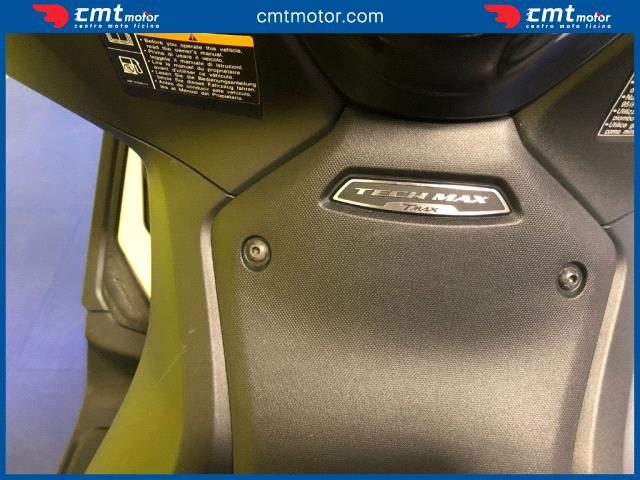 YAMAHA T-Max 560 usata 14