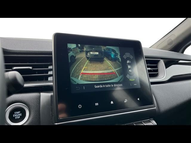 RENAULT Captur usata, con USB