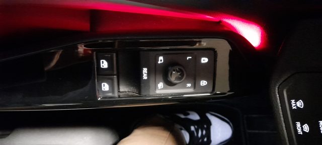 VOLKSWAGEN ID.5 usata, con Bracciolo