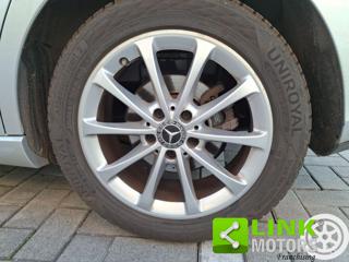 MERCEDES-BENZ B 180 usata, con Chiusura centralizzata