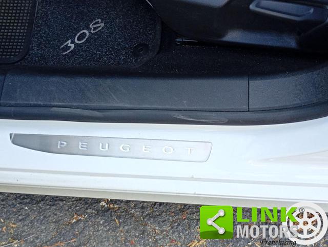 PEUGEOT 308 usata, con Sistema di navigazione