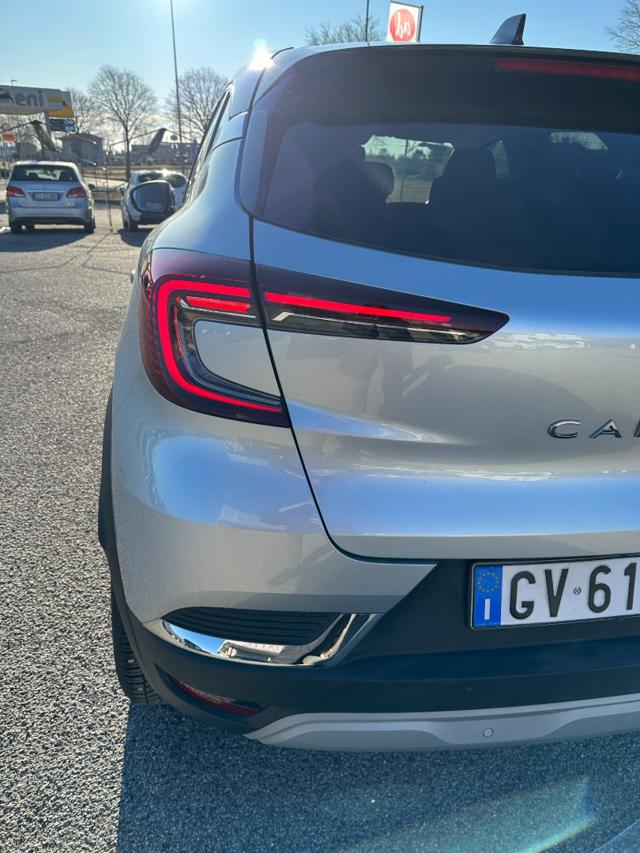 RENAULT Captur usata, con Autoradio