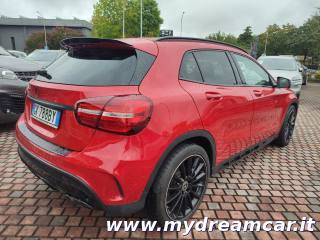 MERCEDES-BENZ GLA 200 usata 32