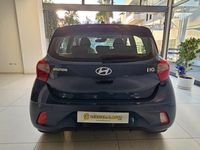 HYUNDAI i10 usata, con Autoradio