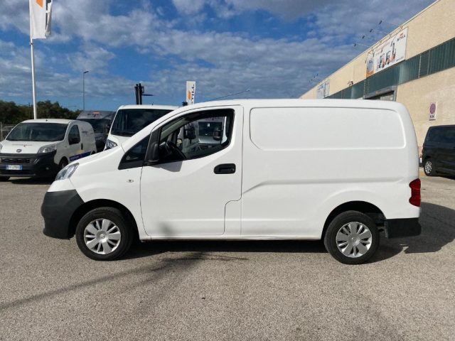 NISSAN NV200 usata, con Autoradio