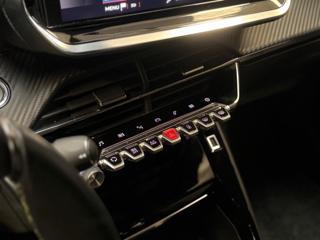 PEUGEOT 2008 usata, con Touch screen