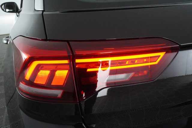 VOLKSWAGEN T-Roc usata 17