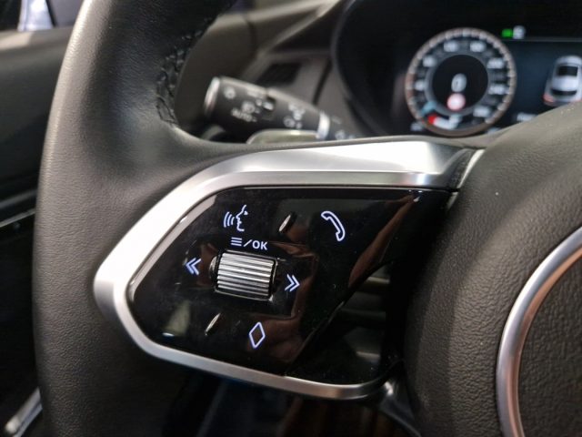 JAGUAR E-Pace usata, con Luci diurne LED