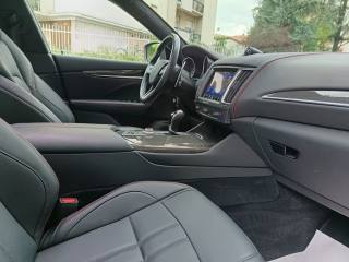 MASERATI Levante usata, con Alzacristalli elettrici