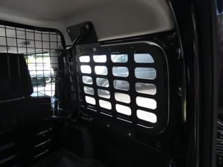 SUZUKI Jimny usata, con Servosterzo