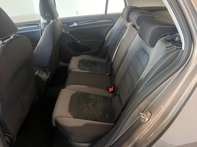 VOLKSWAGEN Golf usata, con Chiusura centralizzata