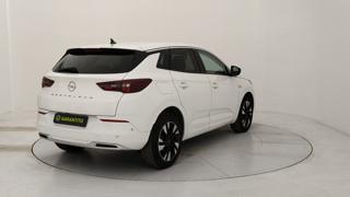 OPEL Grandland usata, con Alzacristalli elettrici