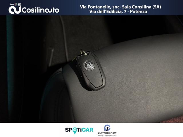 ALFA ROMEO Junior usata, con Fari LED