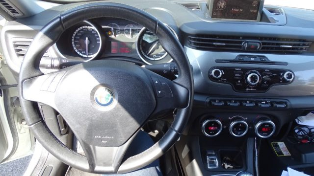 ALFA ROMEO Giulietta usata, con Lettore CD