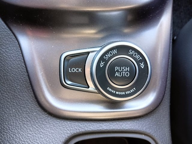 SUZUKI Vitara usata, con Autoradio