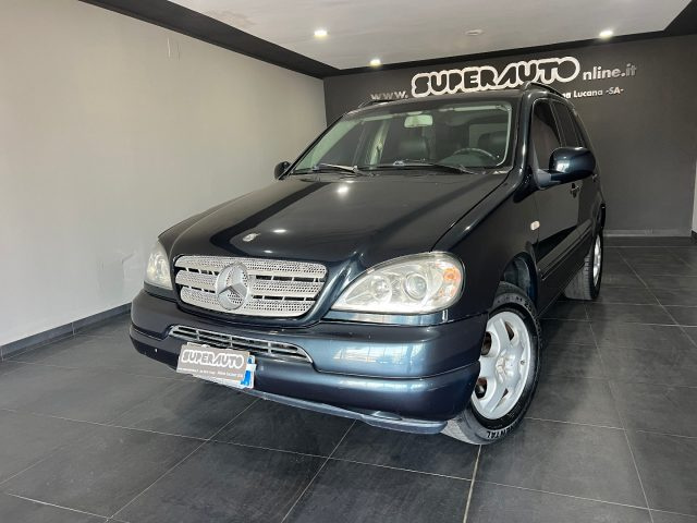 MERCEDES-BENZ ML 270 usata, con Airbag laterali