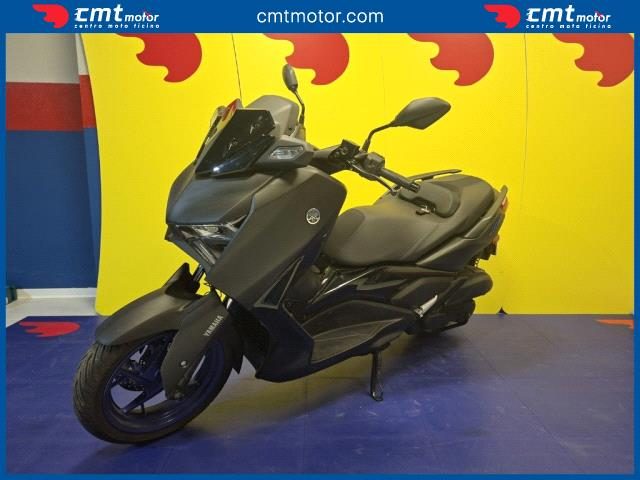 YAMAHA X-Max 125 usata 1