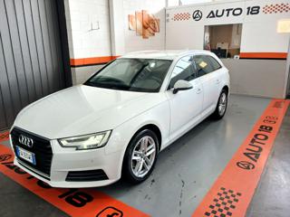 AUDI A4 Avant 35 TDI SOLO AUTOSTRADA! + LEVE A VOLANTE!