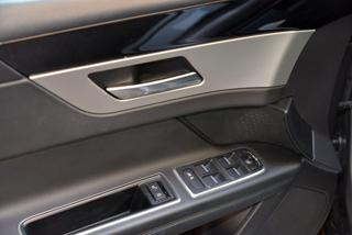 JAGUAR XF usata, con Sedili riscaldati