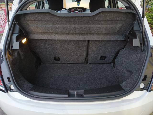 LANCIA Ypsilon usata, con Sedile posteriore sdoppiato