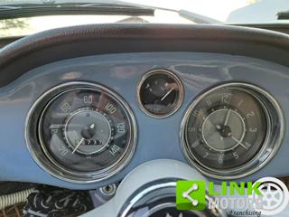VOLKSWAGEN Karmann Ghia usata 6