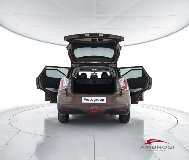 SSANGYONG Tivoli usata 6