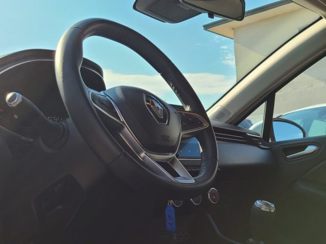 RENAULT Clio usata, con Alzacristalli elettrici