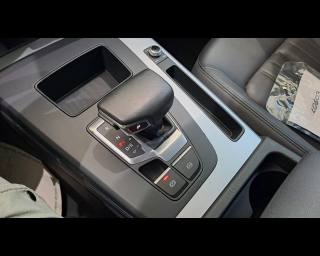 AUDI Q5 usata, con Autoradio digitale