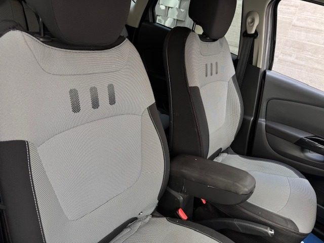 RENAULT Captur usata, con Boardcomputer