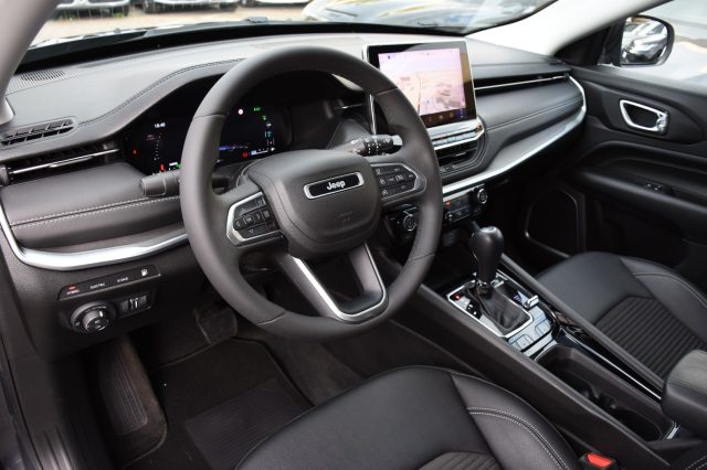 JEEP Compass usata, con Alzacristalli elettrici