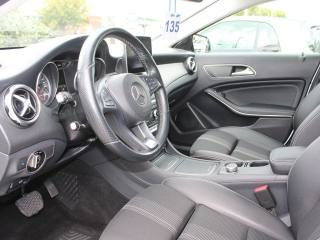 MERCEDES-BENZ GLA 200 usata, con Chiusura centralizzata