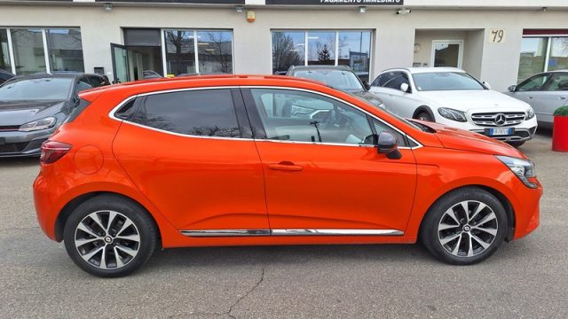 RENAULT Clio usata, con Alzacristalli elettrici
