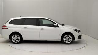 PEUGEOT 308 usata, con Autoradio