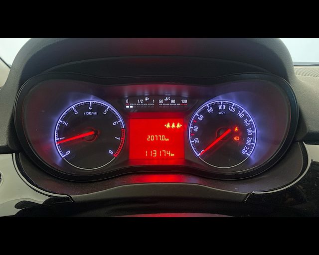 OPEL Corsa usata, con Servosterzo