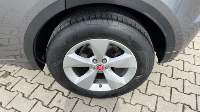 JAGUAR E-Pace usata, con Chiusura centralizzata