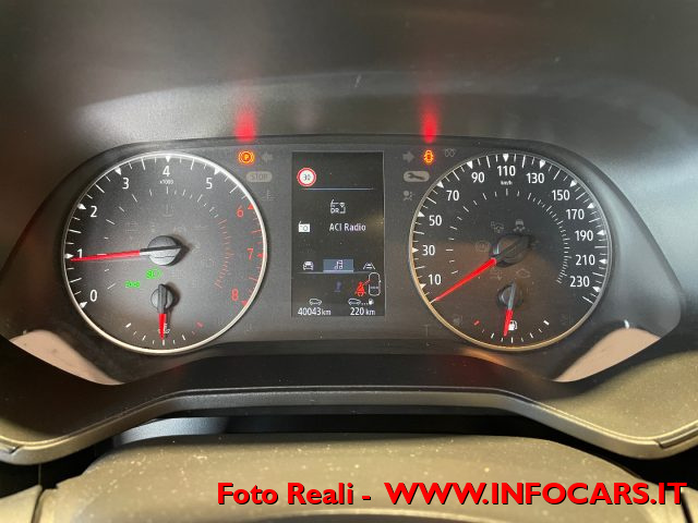 RENAULT Clio usata, con USB